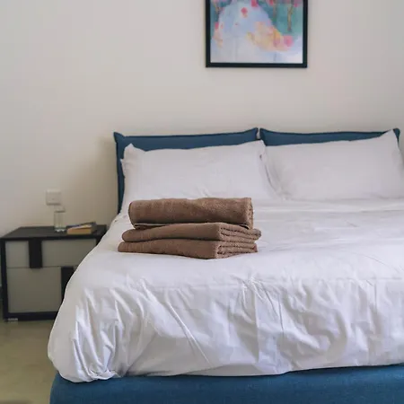 The Valley Collection - B19